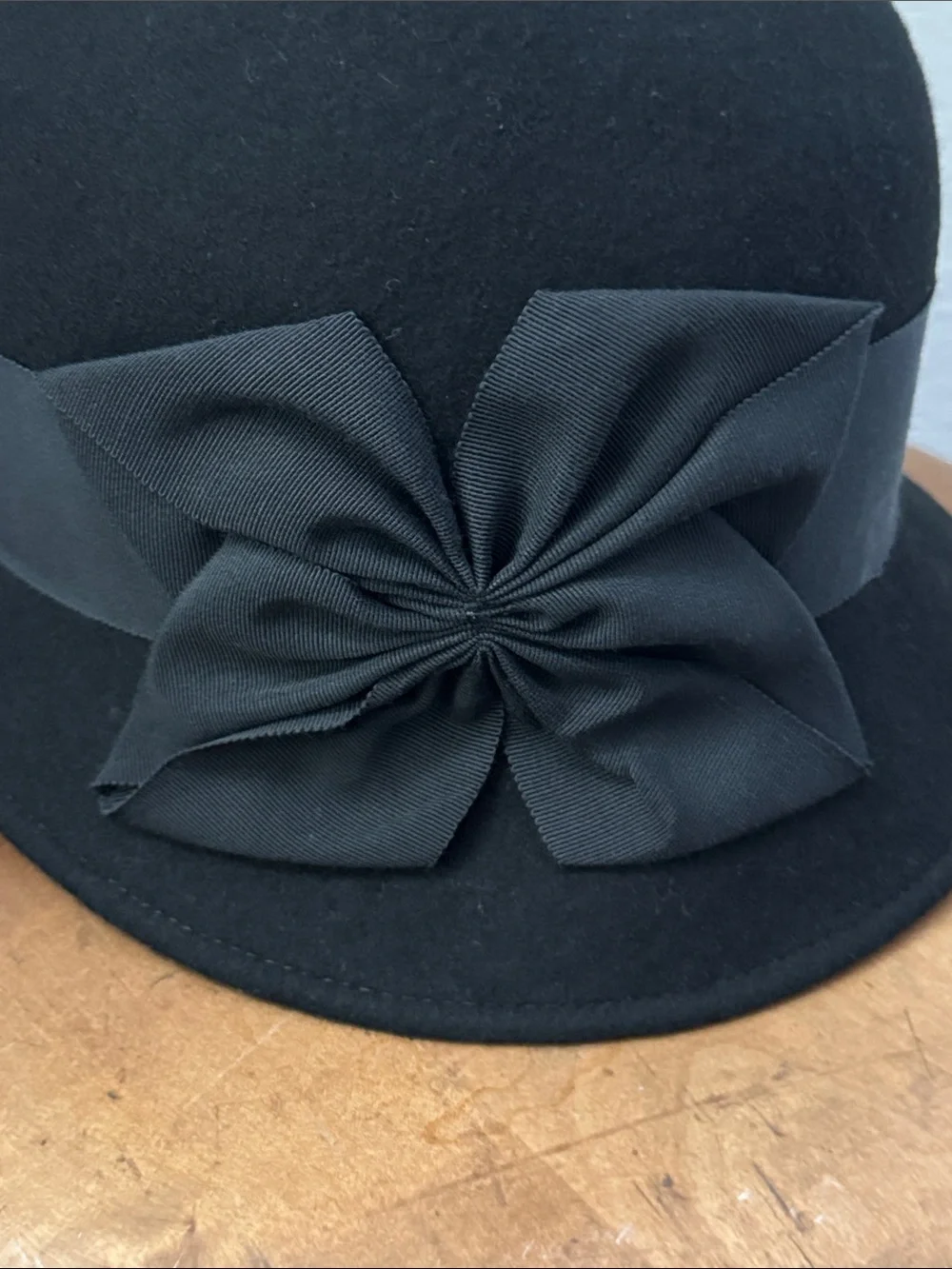 Eric Javits Black 100% Wool Cloche Hat NWT